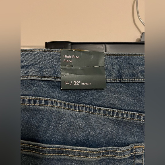 Wild Fable High-Rise Flare Jeans - Picture 4 of 6